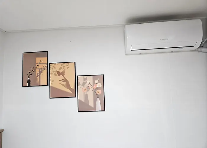 Mini House